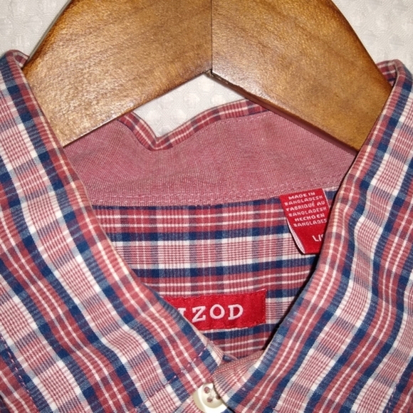 Izod button down - Picture 4 of 4